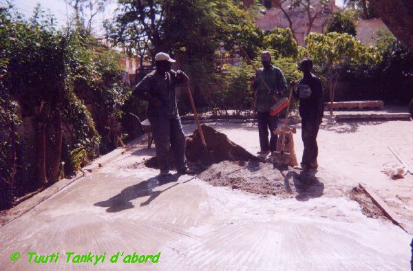 travaux dans l'école Ker Maan Nilaan